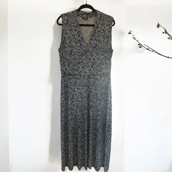 Vince Camuto Blue/White Sheath Maxi Dress V-Neck Sleeveless - Picture 2 of 6